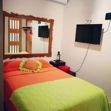 Casa de lujo con piscina grande en renta,  Reparto Siboney,  La Habana Cuba +53 52463651 WhatsAp ,O - Img 103996117