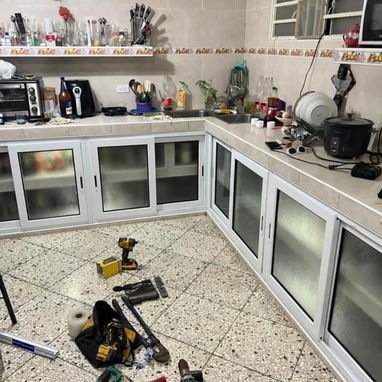 Bajos de mesetas y aluminio - 3/10