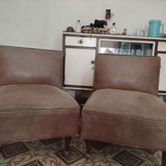Juego de 2 Butacones de madera forro de vinil - Img 54784098