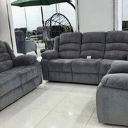 Juego de sofa y butacas reclinables - Img 55581391