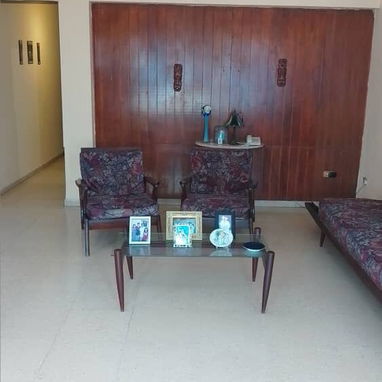 🏡SE VENDE APARTAMENTO EN EL VEDADO CERCA DE MLAECON - Img 120926194
