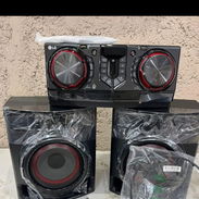 Equipos de musicas nuevos en cajas - Img 57059171