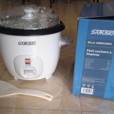 Olla arrocera de 1.5 litros nueva en su caja. - Img 123500102