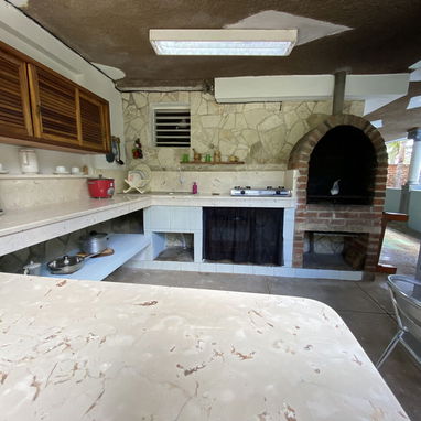 Casa con piscina en guanabo - 2/6