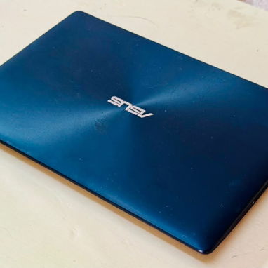 Laptop Asus - 3/4