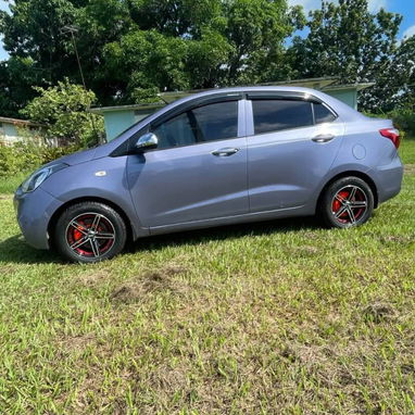 Hyundai grand i10 2020 - 2/5