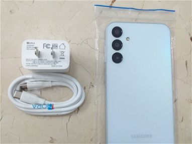 Samsung Galaxy A15 5G 8Gb/256Gb. Nuevo con cable y cargador. - Img main-image-45653762