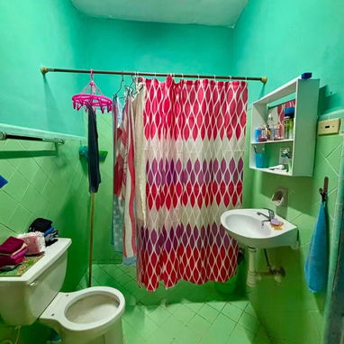 ESPECTACULAR CASA INDEPENDIENTE DE 3 CUARTOS CON GARAJE Y PATIO EN PÁRRAGA !!! - 3/6