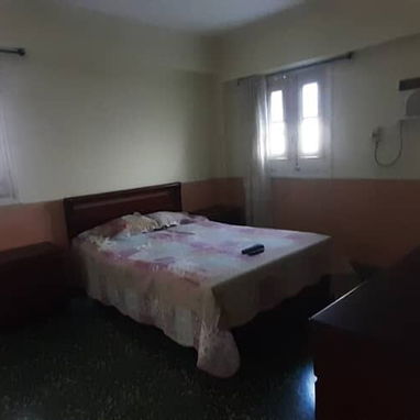 Renta lineal en Vedado - Img 126383813