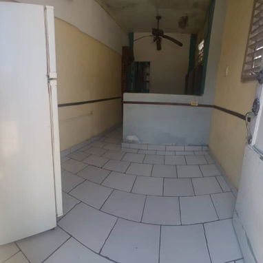 Se vende casita pequeña en Miramar - Img 124771386