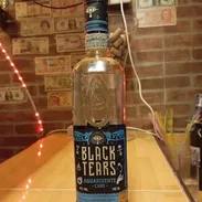 Aguardiente Black Tears y muchas botellas más - Img 55170565