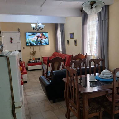 Se vende Apartamento en 2do piso situado en el Sevillano - 3/7