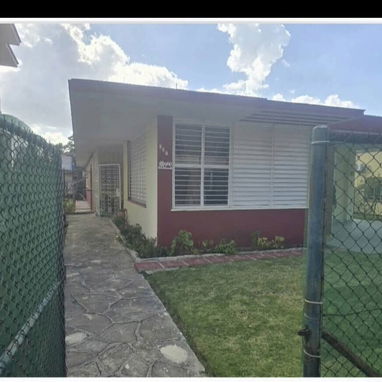 Venta de casa en nuevo vedado - 2/10