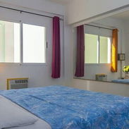 VENDO 1. APARTAMENTO.●CON 4. DORMITORIOS. Y  3.  BAÑOS.(CONFORMADO X  POR 2.  APARTAMENTOS UNIFÍCADOS ÉN ÚNA  SÓLA PROPI - Img 55606252