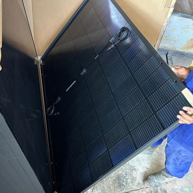 Paneles Solares marca Solarever 450W - 3/6
