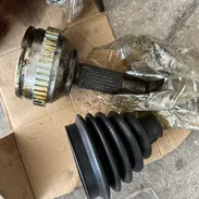 Puntas de homosineticas de Ford okl y una bomba collarín okl - Img 47042361