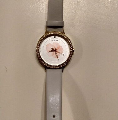 BELLO RELOJ DE MUJER MARCA SUIZA "BERTHA" EN ACERO INOX Y MANILLA DE PIEL. NUEVO - Img 67198297