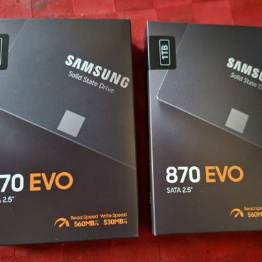 SSD ADATA Y CRUCIAL 1 TB NUEVO SELLADO 54270089 - 2/3