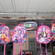 Mochilas 3D K-Pop - Img 56701338