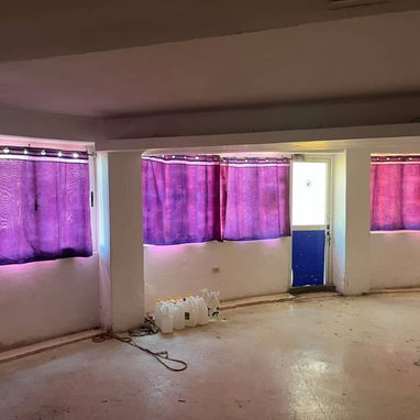 Venta de local para negocio en Playa 5ta y 84. - 2/5