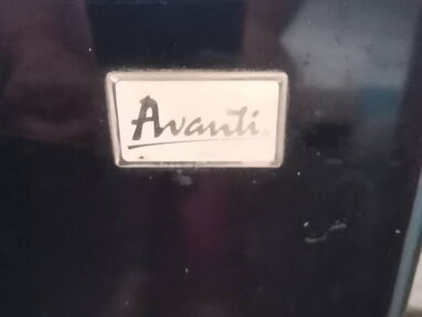 Minibar marca Avanti - Img main-image