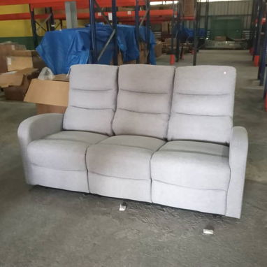 Juego de sala totalmente reclinable importado en su caja nuevo a extrenar mensajería incluida comunícate con Pedro - Img 110815987