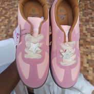 Tenis de mujeres - Img 57416919