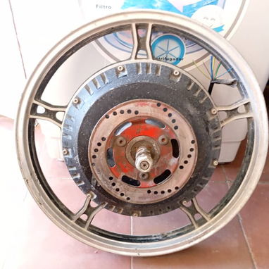Vendo Moto AVA Chita quemada cuadro llantas motor en buene estado - Img 115819676