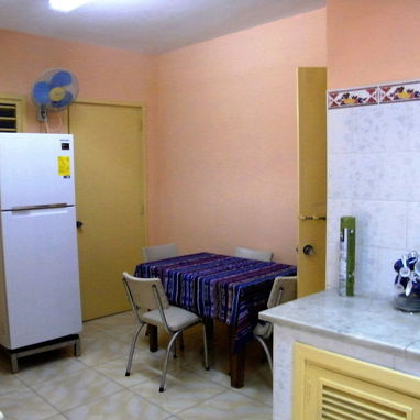 Renta Lineal Apartamento Nuevo Vedado, 2 habitaciones, para técnicos y estudiantes extranjeros, personal Embajadas ... - Img 125022756