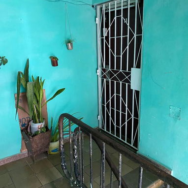 SE VENDE APARTAMENTO EN EL BAHÍA REPARTO ANTONIO GUITERAS HABANA DEL ESTE. - 9/10