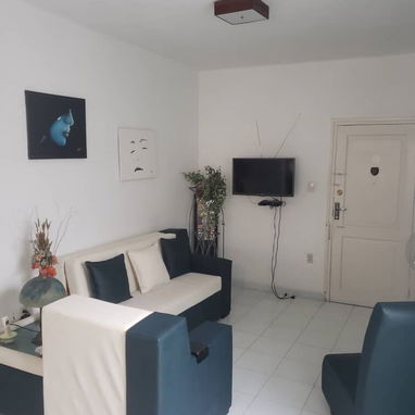SE RENTA APTO PRIVADO EN EL VEDADO POR 27 Y L, 3ER PISO. 54026428 - Img 121071613