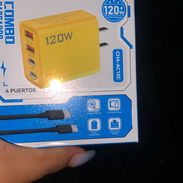 Cargador de 4 entradas 2 USB y 2 puerto. C - Img 57525876