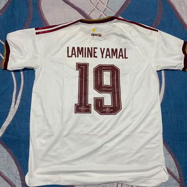 Buenas camisetas deportivas para el mudial - Img 123031867