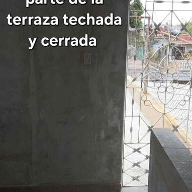Venta de casa de 3 pisos, climatizada, placa libre y gas de la calle, en Playa.#216 - Img 127707502