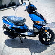 Vendo solo vendo  Moto 4t 125 cc    Velocidad maxima 80 km    Autonomia de 45km x litro    Encendido x motor de arranque - Img 56891594