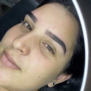Servicio de cejas y depilación - Img 127072288