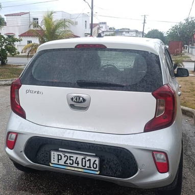 Vendo negocio Kia Picanto, 2020, tres cilindros - Img 120689237