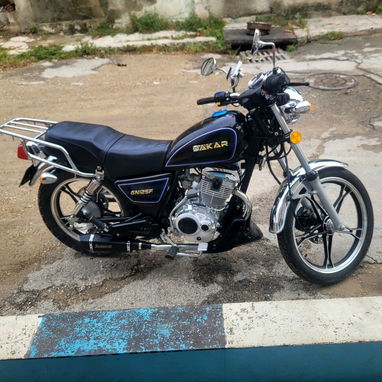 Gn 125 F Dakar unidad cg nueva todos los tikitiki  50km/1lt papeles en regla lista para traspaso - 4/5
