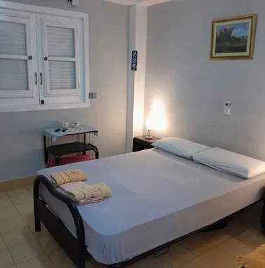 Apartamento completo Vedado 1 habitación - Img 97254965