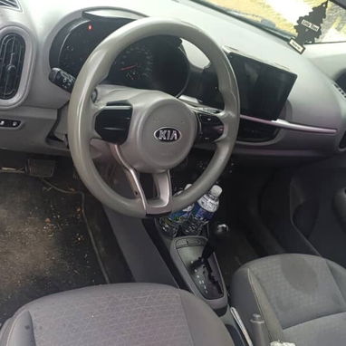 Vendo negocio Kia Picanto, 2020, tres cilindros - Img 120689238