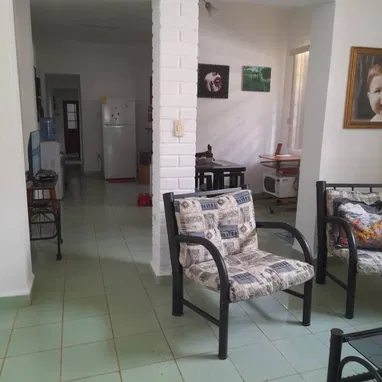 Vendo o permuto casa independiente en Playa - Img 125227687