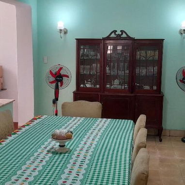 • LR005 🏡 Apartamento / Casa en Venta – Playa, La Habana 📍 Ubicación: Ave 41, Playa, La Habana 📌 Zona residencial - Img 123214232
