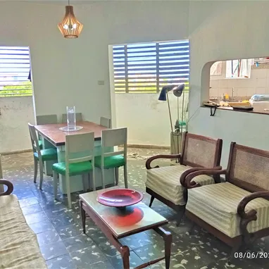 Venta de apartamento en el vedado - Img 123710646