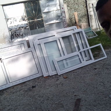Ventanas bajos de mesetas puertas de interior y Exterior de aluminio - 8/10