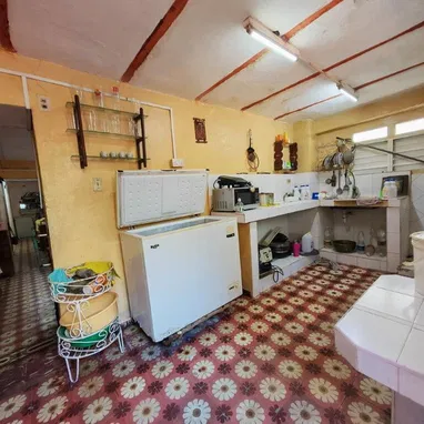 Vedado 27 y N Apto Puerta Calle Con Portal 3/4,Sala-Comedor,2Entradas Indpndtes,Con Algunas Cosas Dentro,Tlf Fijo,""No G - Img 123905001