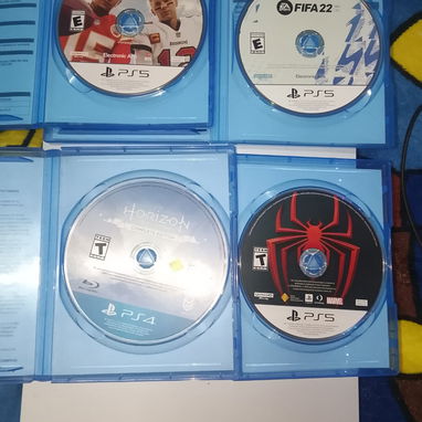 馃幃 PS5 Fat 680 GB con 1 mando y 4 discos 馃挼 Precio: 500 USD o CAMBIO POR LAPTOP - Img 123900716