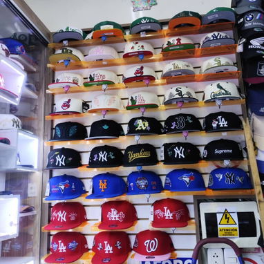 Gorras New Era cerradas semicurva y regulables - 3/5