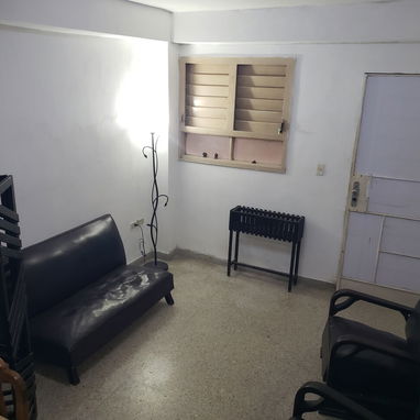 VENTA DE APARTAMENTO EN EL VEDADO L e/ 15 Y 17 - Img 126493471