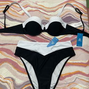 Bikini alto talla M - Img 54923957