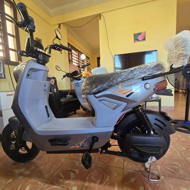 Vendo Moto Challemger Protezza. Mensajería incluida - 4/4